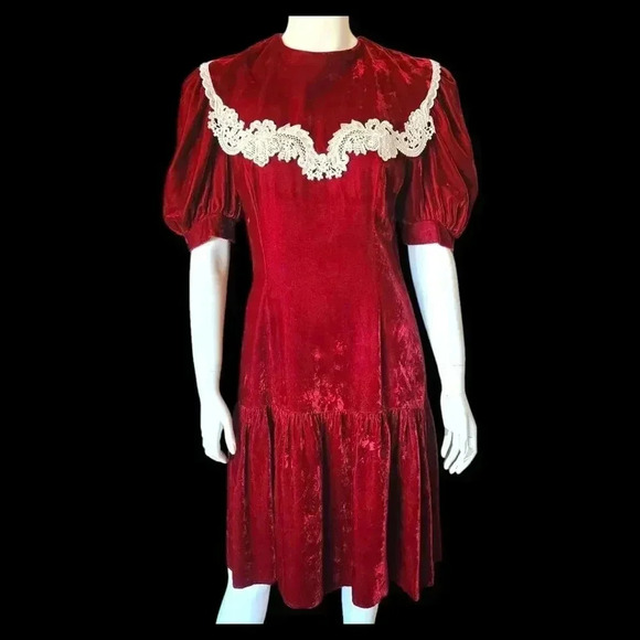 VINTAGE 80s Gunne Sax Red Velvet & Lace Midi Party Dress M - Picture 6 of 15